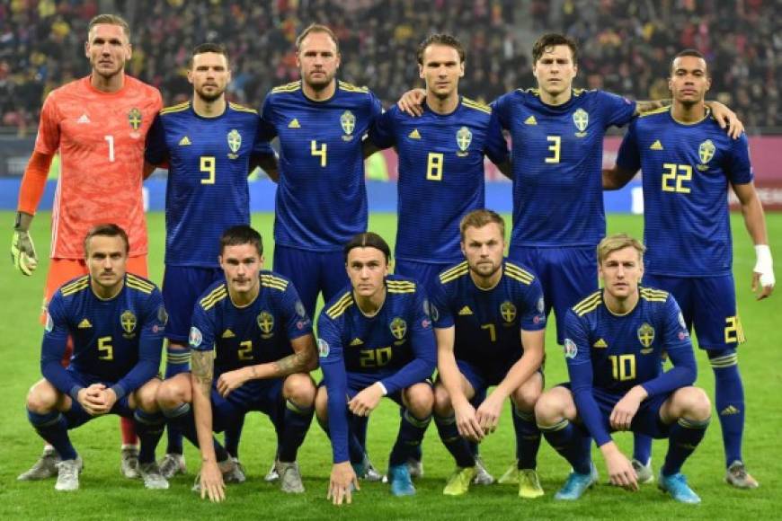 Suecia - Los suecos lograron la clasificación como segundos de del Grupo F, por detrás de España, tras derrotar a Rumanía fuera de casa por 0-2.