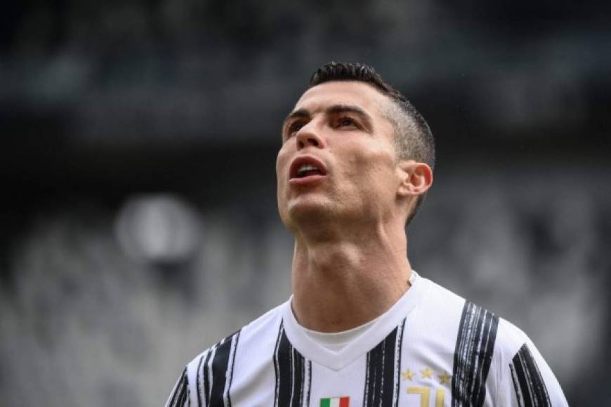 Cuando termine la temporada, Cristiano Ronaldo se sentará a hablar con la directiva de la Juventus, haciendo un balance y si la relación entre ambos es positiva para ambas partes de continuar en busca de competir mejor en especial en la Champions League. Foto AFP