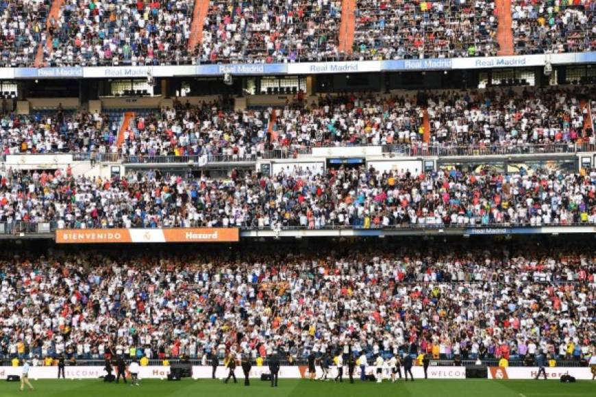 El Santiago Bernabéu lució espectacular en la presentación de Hazard.