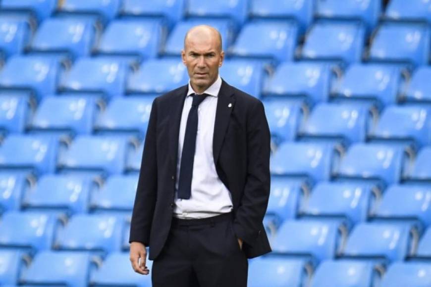Zidane: La etapa del francés llegaría a su fin por lo que medios señalan que el estratega saldrá al final de la presente temporada.