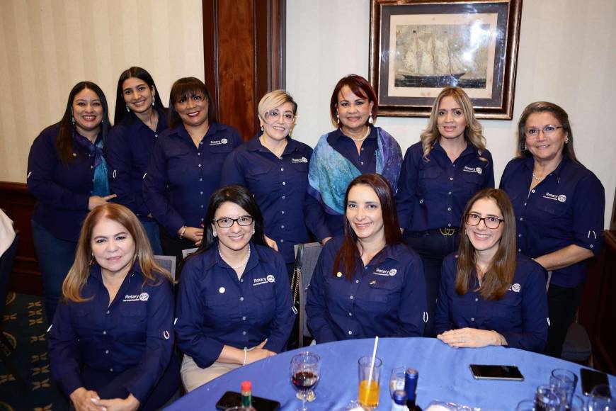 Representantes del Club Rotario Merendón, vale destacar que solo mujeres lo integran. 