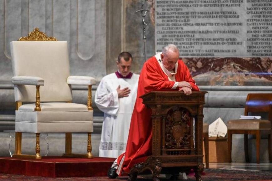 Esta será una Semana Santa particular que Francisco celebrará sin fieles y quienes quieran participar tendrán que hacerlo desde sus casas, a través de los medios de comunicación o las redes sociales.