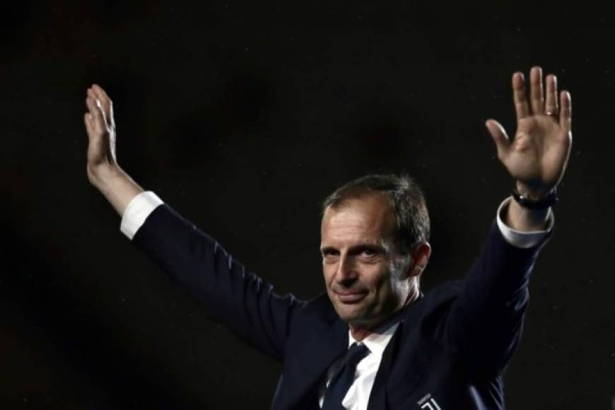 Massimiliano Allegri: El técnico italiano siempre ha sido muy bien valorado en las oficinas del Santiago Bernabéu y su nombre suena para llegar al banquillo del Real Madrid como posible reemplazo de Zidane. Foto AFP-ARCHIVO.