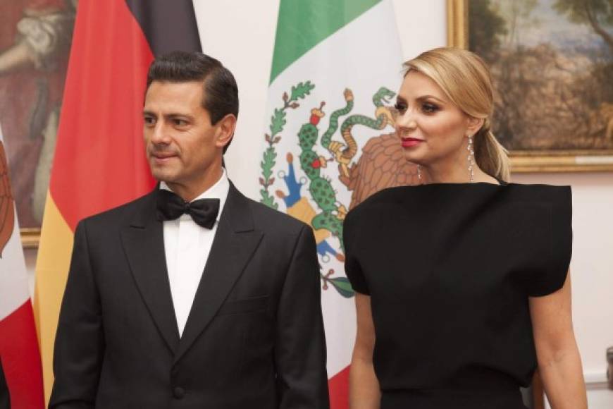 El presidente Enrique Peña Nieto y su esposa Angélica Rivera arribaron ayer a Alemania para una visita oficial de tres días, donde la primera dama mexicana acaparó la atención de los medios de comunicación.