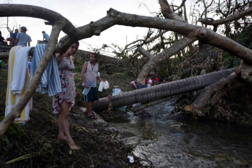 En Puerto Rico, algunos habitantes dicen ser tratados como ciudadanos de segunda y se preguntan si los fondos federales serán igual de sustanciosos que los de Texas por el huracán Harvey y Florida por Irma.