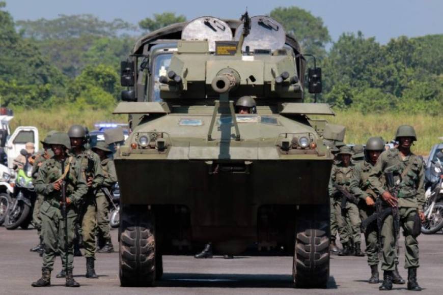 Maduro decretó una 'alerta' en la frontera común de 2,200 kilómetros y convocó ejercicios castrenses en la zona, que iniciaron este martes y se extenderán hasta el 28 de septiembre.