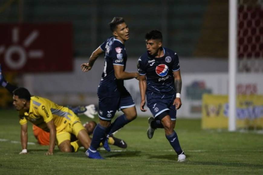 En el estadio Nacional de Tegucigalpa, el Motagua pegó primero al vencer 1-0 al Real España por la ida de semifinales del Clausura 2021.