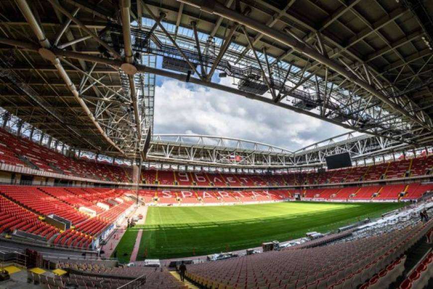Spartak Stadium - También conocido como Otkrytie Arena, este estadio se encuentra en la ciudad de Moscú. Su construcción costó 430 millones de dólares y fue inaugurado en 2014. Tiene una capacidad para 45.000 espectadores. Foto AFP