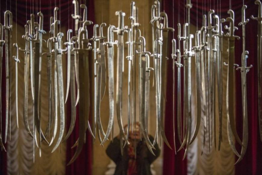 Alemania, amantes del arte. En Alemania inició la tercera edición del Salón de Otoño, con muestras de arte, en el Teatro Gorki.