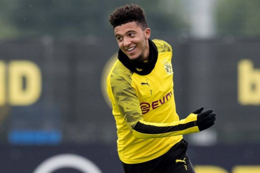 El Borussia Dormund tiene una cifra fija para vender a Jadon Sancho. El club alemán espera 120 millones de euros y es la cifra que le exigirá al Manchester United si el club inglés se clasifica para la próxima edición de la Champions, según informa 'Daily Express'.