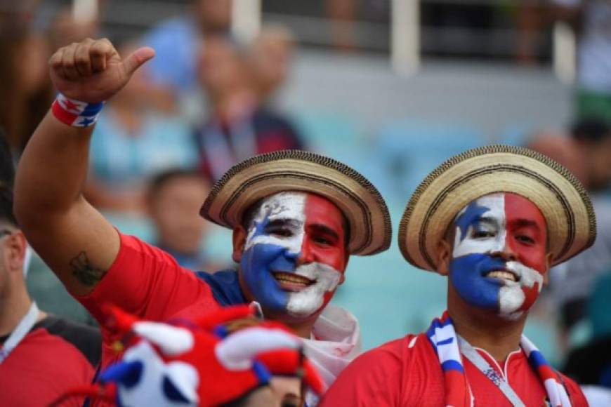 Las aficionados panameños se hicieron presentes en el debut mundialista de su selección. Foto AFP