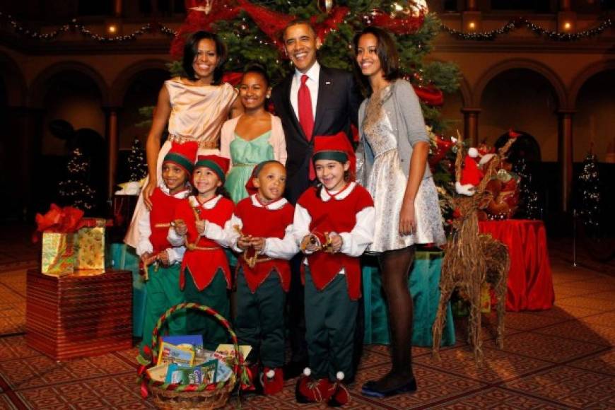 Los estadounidenses y el resto del mundo han visto la transformación de las hijas del presidente Obama, de niñas a dos hermosas adolescentes.