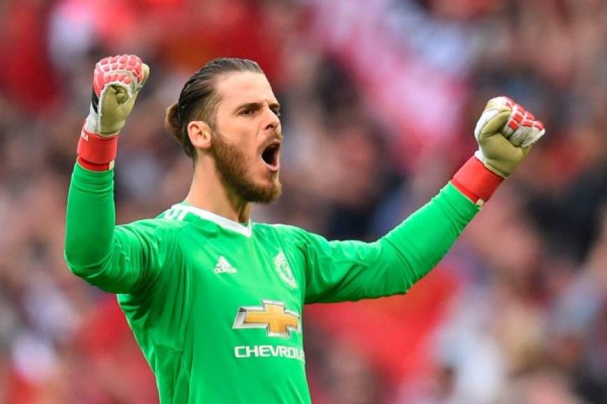 9. David de Gea (Manchester United) - El portero español se embolsa un salario mensual de 1.76 millón de euros.