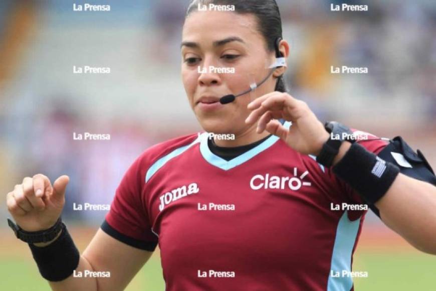 Participó en los XXII Juegos CA y del Caribe, en el Premundial de Sub-20 femenino de Concacaf en Gran Caimán.