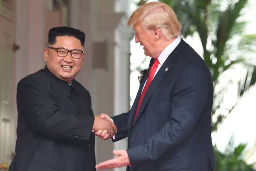 Donald Trump y Kim Jong-un protagonizaron varios momentos curiosos durante la denominada cumbre del siglo en Singapur que abre un nuevo capítulo en la historia entre Estados Unidos y Corea del Norte.