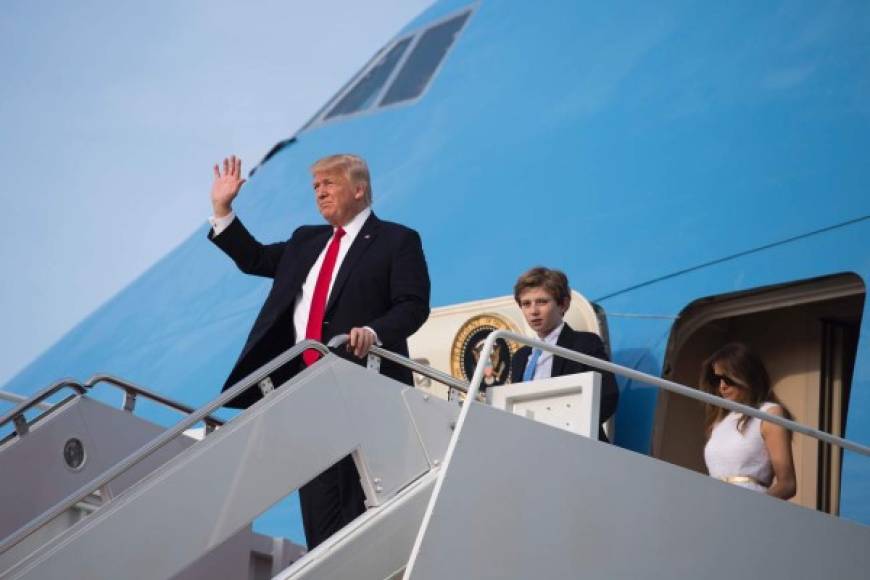 El mandatario estadounidense ha sido fuertemente criticado por gastar unos 20 millones de dólares en viajes durante los primeros meses de su presidencia.