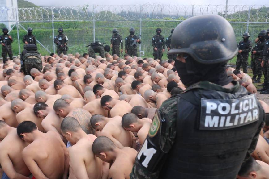 Las imágenes de los prisioneros de El Pozo replican las acciones que ya se ejecutaron en otros centros penales como La Tolva y Támara. 