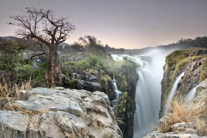 La caída de Epupa en Namibia.