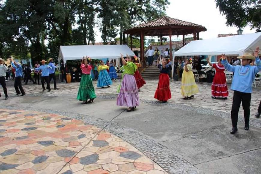 La alcaldía dirigida por el edil, Carlos Miranda, en alianza con la Cámara de Turismo, anunciaron la realización de actividades artísticas y culturales en la ciudad. 