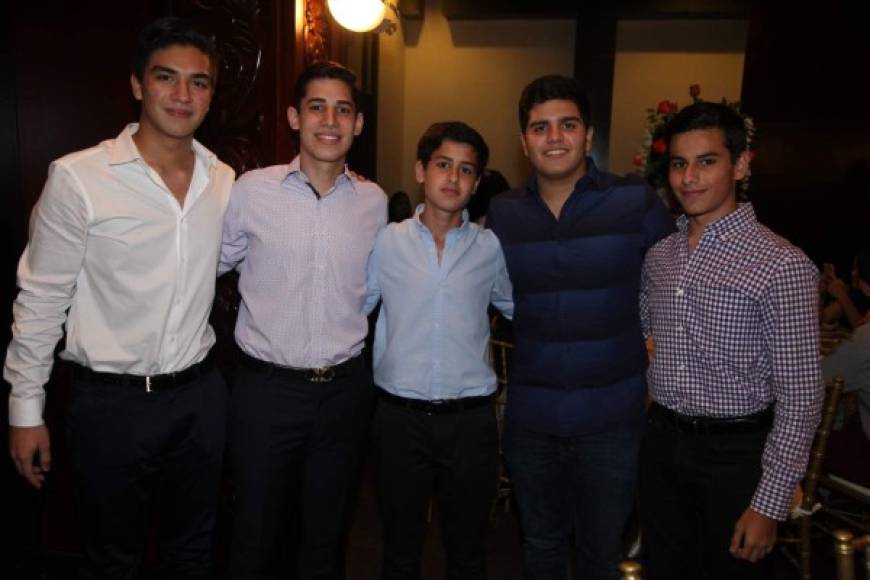 Sergio Bonilla, Ari Craniotis, Erick Andonie y Nasry Ictech.