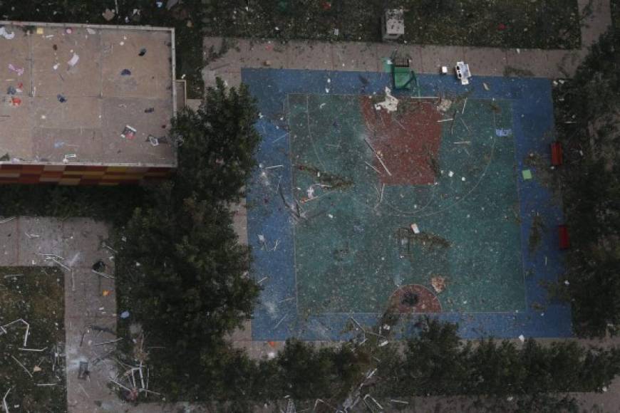 La devastación causada por las explosiones ha dejado pérdidas millonarias en China.