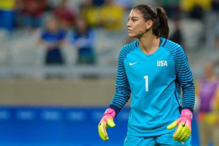 La portera Hope Solo de los Estados Unidos.