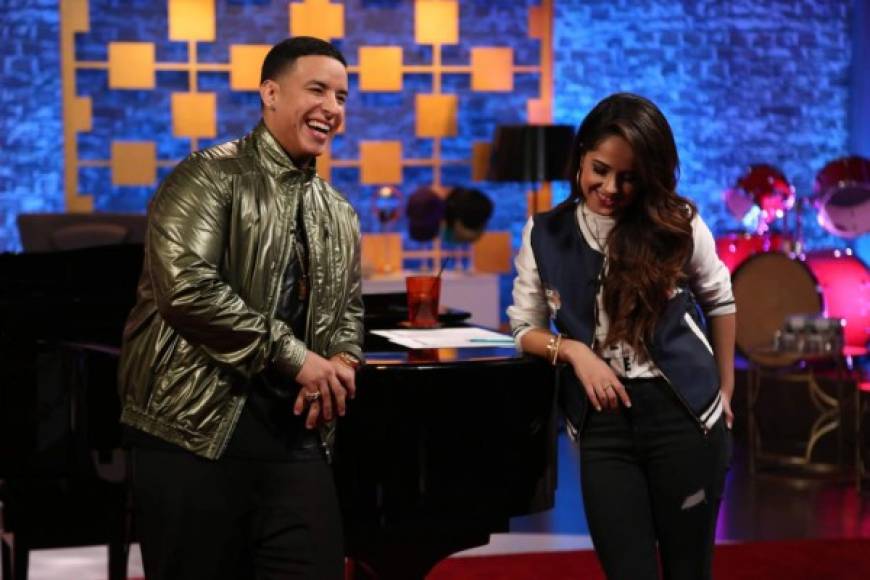 Daddy Yankee con Becky G.