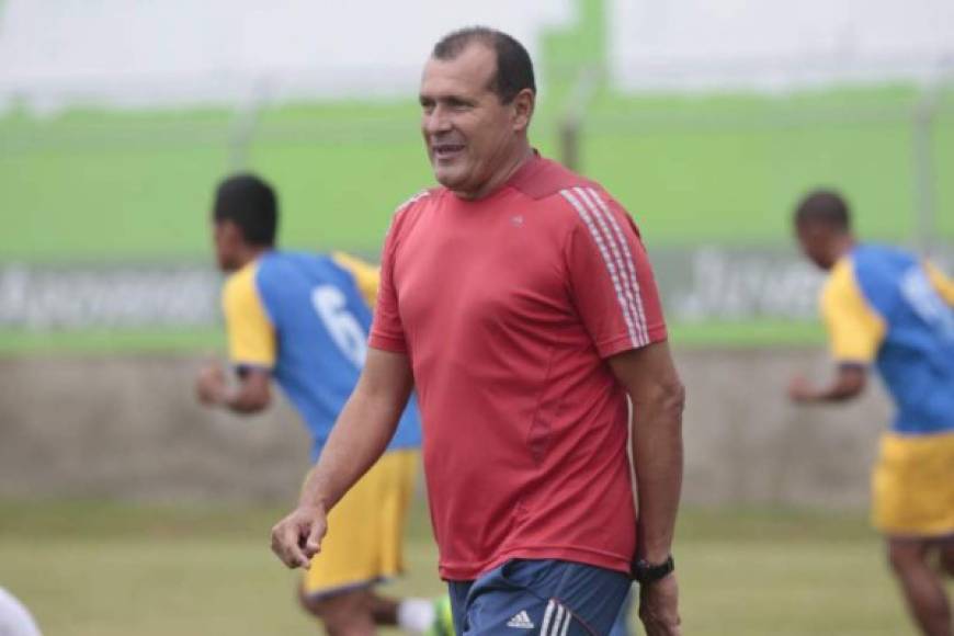 Wilmer Cruz ha sido confirmado como entrenador del Atlético Municipal de Santa Cruz de Yojoa de la Liga de Ascenso. La Segunda División volverá a la acción en este 2021.