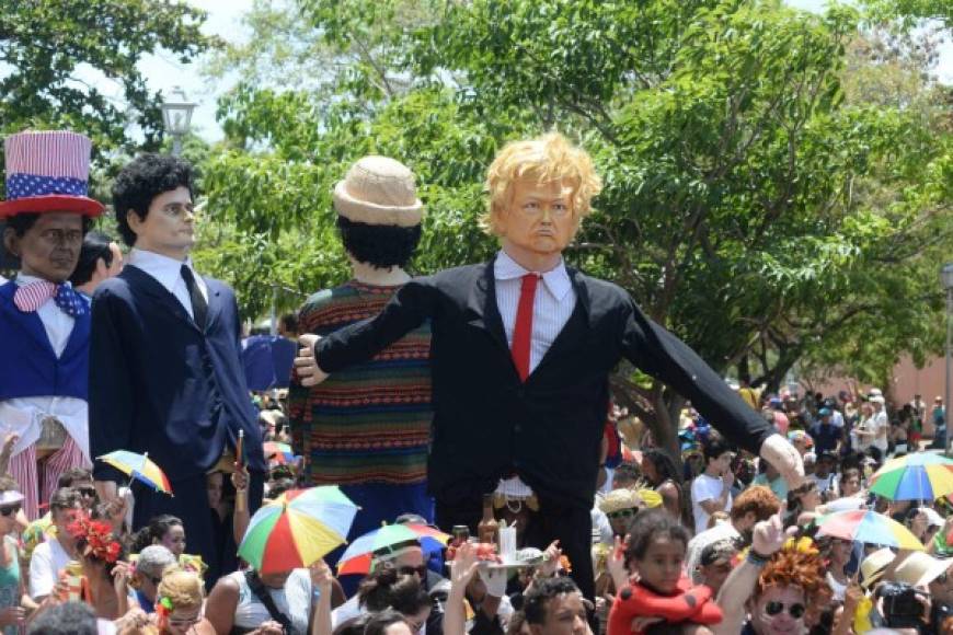 El desfile de los Bonecos de Olinda (Muñecos de Olinda), tradicional bloco de carnaval de esta ciudad pernambucana utilizó una figura del presidente Trump, en uno de los carnavales más emblemáticos de Brasil.