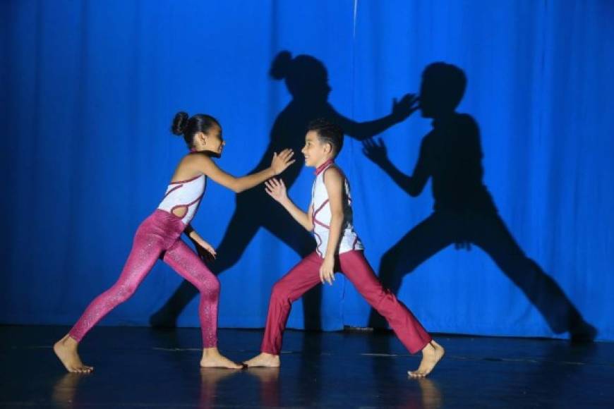 Desde muy pequeños, Yoser y Karla descubrieron su amor por el arte y la danza.