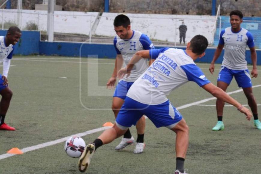 El volante Alex López fue la gran ausencia por lesión en la Selección Nacional de Honduras y no será de la partida ante los salvadoreños.