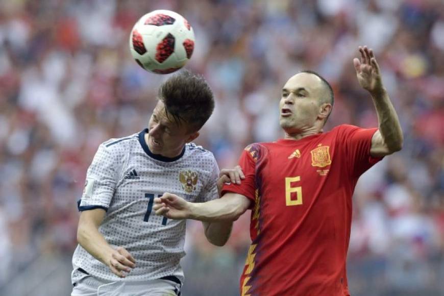 España y Rusia fue el partido con más pases completados en el Mundial. Hubo 1235 pases completos.
