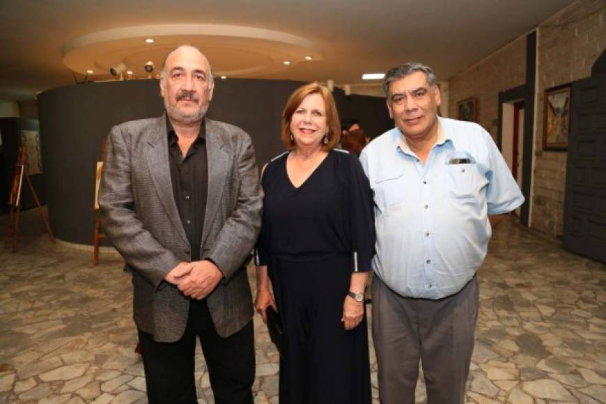 Enrique Bermúdez, Delmy Jaar y Jorge Palma.