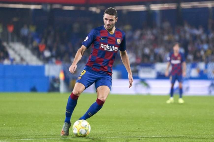 Abel Ruiz, delantero del FC Barcelona, pasó la revisión médica y este jueves será anunciado oficialmente por el Sporting de Braga. El atacante español se convertirá en el fichaje más caro de la historia del club.