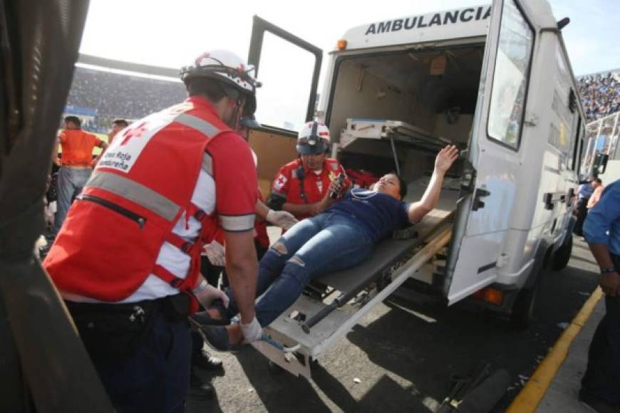 La Fiscalía de Honduras inició este lunes una investigación por la avalancha en las afueras del Estadio Nacional que dejó cuatro personas muertas y una decena de heridos en la final en la que el Motagua venció 3-0 al Honduras Progreso y se adjudicó el título de la Liga Nacional.