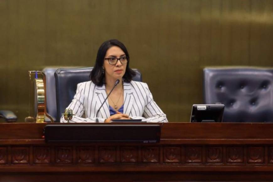 Callejas fue electa como primera vicepresidenta de la Asamblea Legislativa la noche del sábado, en la primera reunión del Congreso, con el apoyo de 64 diputados.