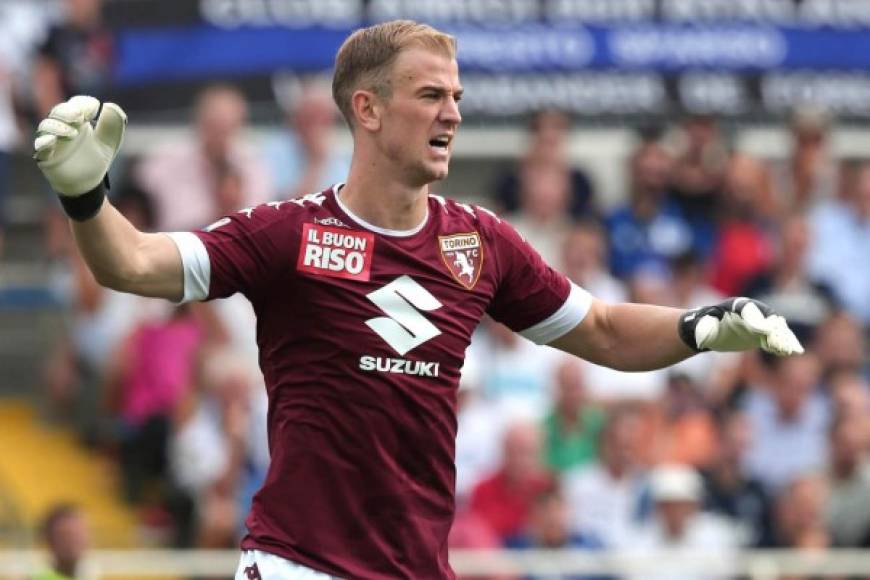 Joe Hart: Pasará este lunes la pertinente revisión médica antes de ser cedido por el Manchester City al West Ham. Los clubEs están de acuerdo a falta del trámite, su último equipo fue el Torino de Italia.