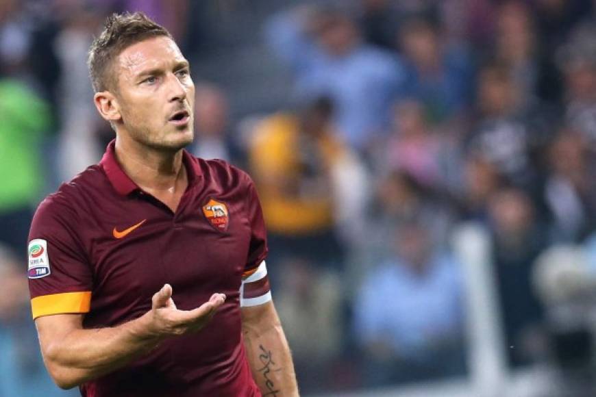 Francesco Totti trabajará en la #ASRoma como director deportivo. Un ídolo y una leyenda con la loba