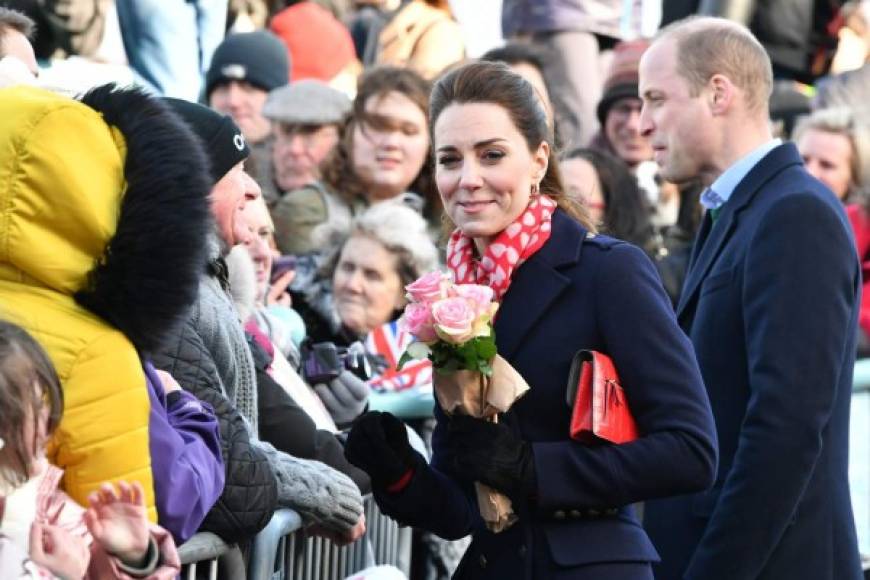 Desde que Harry se marchó de Reino Unido, Kate y William se han embarcado en una serie de visitas a las diferentes organizaciones que patrocinan y haciendo apariciones en eventos especiales a lo largo y ancho del país.