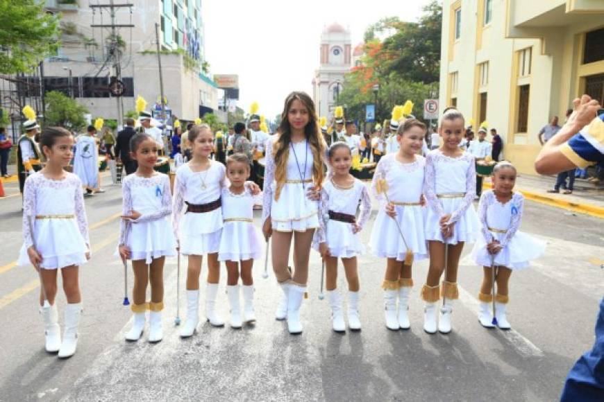 Las niñas del Instituto Evangélico Superación.