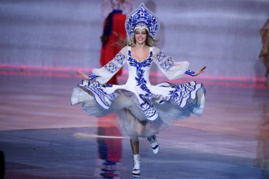 Miss Rusia Alina Sanko.