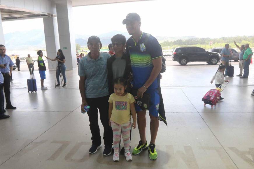 El delantero Olancho y ex Alajuelense, Ángel Tejeda sobre el partido: “Estamos conscientes de que Alajuela es un equipo fuerte, por lo que iremos con toda la responsabilidad y humildad de hacer un buen partido”.