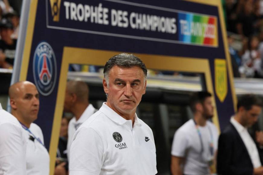 “Si hay jugadores que se salen del encuadre, serán despedidos. Ningún jugador estará por encima del grupo”, expuso el nuevo director técnico del París Saint Germain.