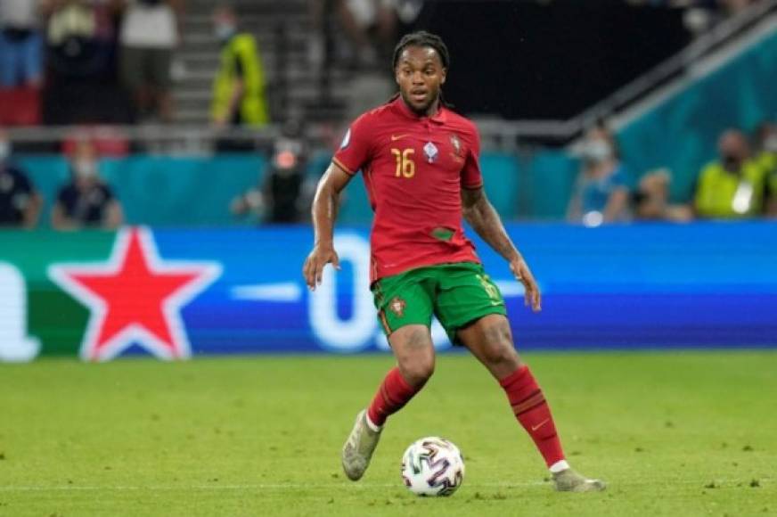 Según medios españoles, el FC Barcelona estaría interesado en la incorporación del jugador del Lille, Renato Sanches para reforzar el centro del campo. Foto AFP.