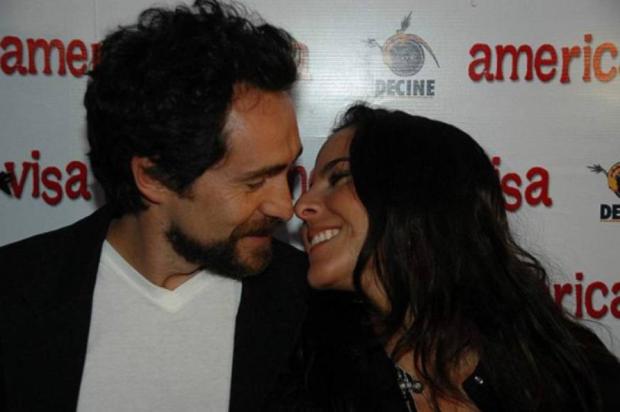 Kate tuvo un noviazgo con Demián Bichir. La pareja hizo química en la filmación de la película “American Visa” y fue él quien habló de su relación, al decir que la veía como “la madre de sus hijos, como mi amiga para toda la vida y como mi compañera para siempre”.