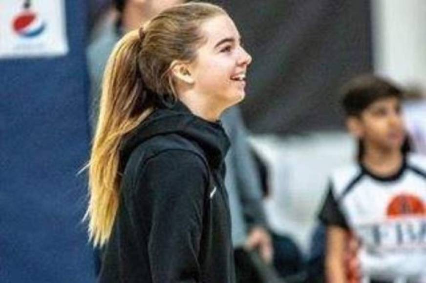 Alyssa Altobelli : Era hija del entrenador de béísbol John. Tenía 13 años, la misma edad que Gianna. Ambas eran compañeras del equipo de baloncesto.