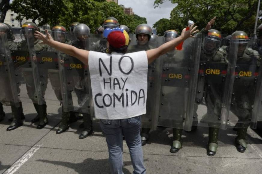 Una de las razones de la protesta es la falta de alimentos en Venezuela.