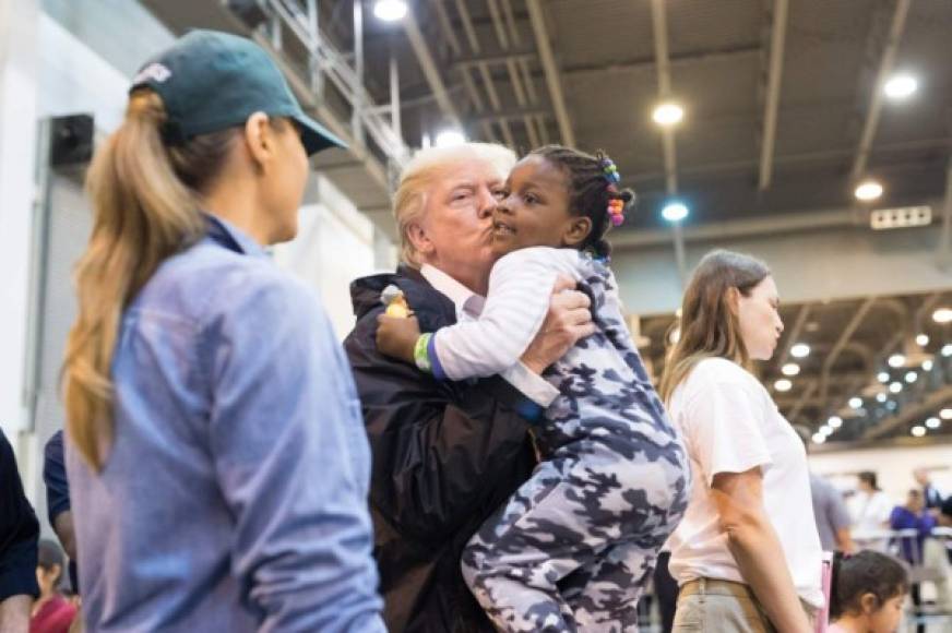 'La retórica de Trump no se parece a la de ningún otro presidente de la historia moderna', dijo Richard Vatz, profesor de la Universidad Towson que se especializa en la comunicación de los mandatarios estadounidenses. Para Vatz, Trump 'se comunica de forma más frecuente y está menos preocupado por las consecuencias de su lenguaje que ningún otro presidente de nuestra era'.