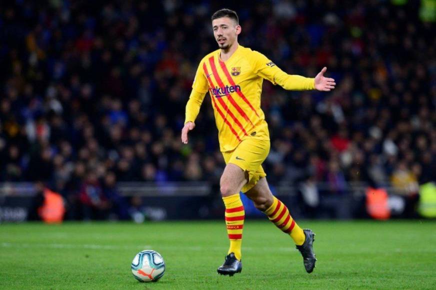 Clément Lenglet: Medios españoles informan que el defensor francés es otro de los que saldrá del FC Barcelona para la próxima campaña.