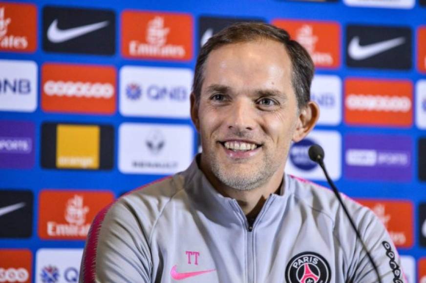 De acuerdo con información del diario francés 'Le Parisien', en el PSG alistan la llegada de al menos cinco jugadores y la salida de seis futbolistas. El entrenador alemán Thomas Tuchel seguirá en el club galo.